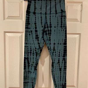 Lululemon shibori leggings